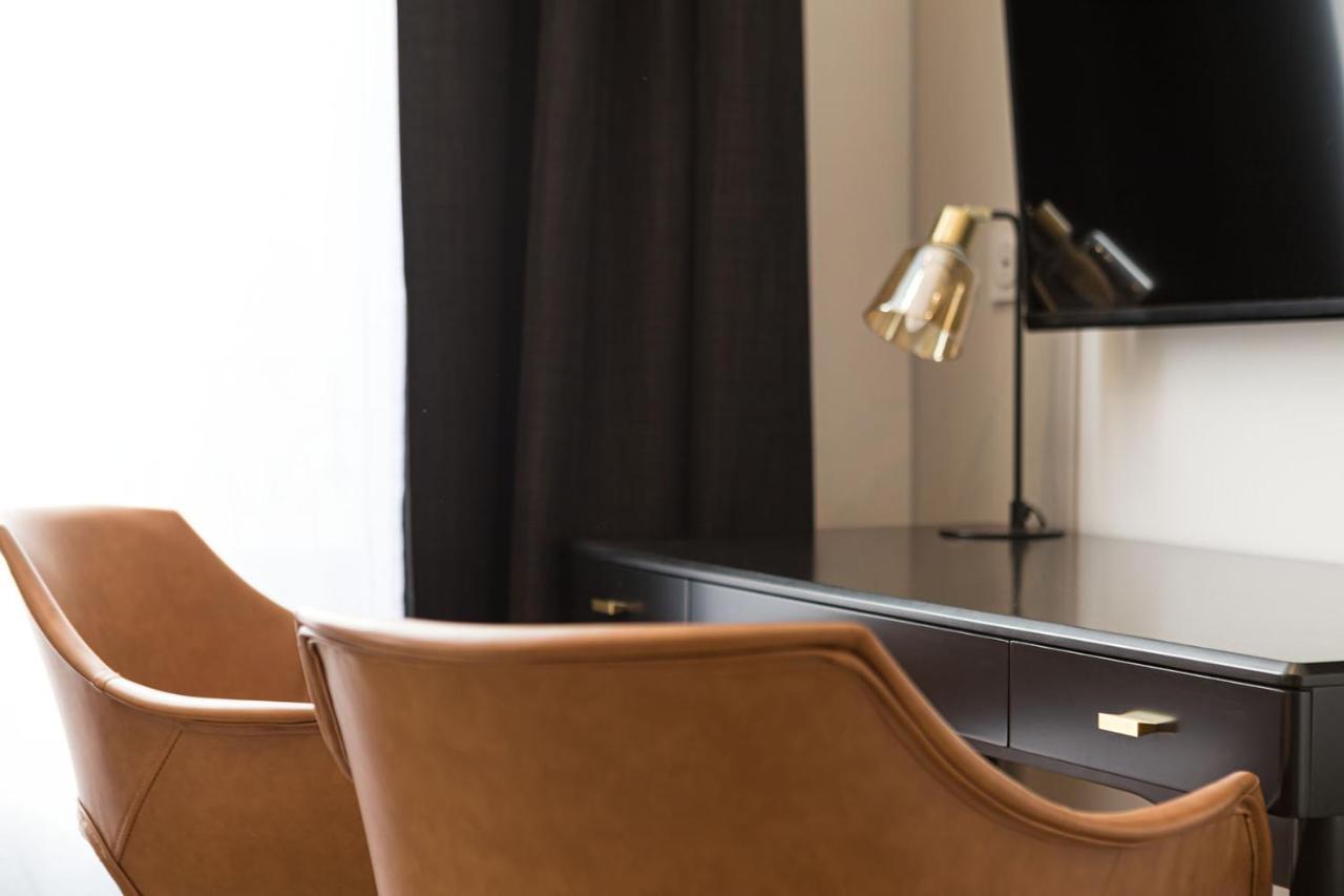 Legend Majestic - Parking Prive Gratuit- Climatisation - Gare - Centre Ville Mâcon Exterior photo