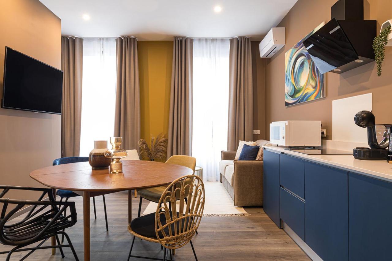 Legend Majestic - Parking Prive Gratuit- Climatisation - Gare - Centre Ville Mâcon Exterior photo